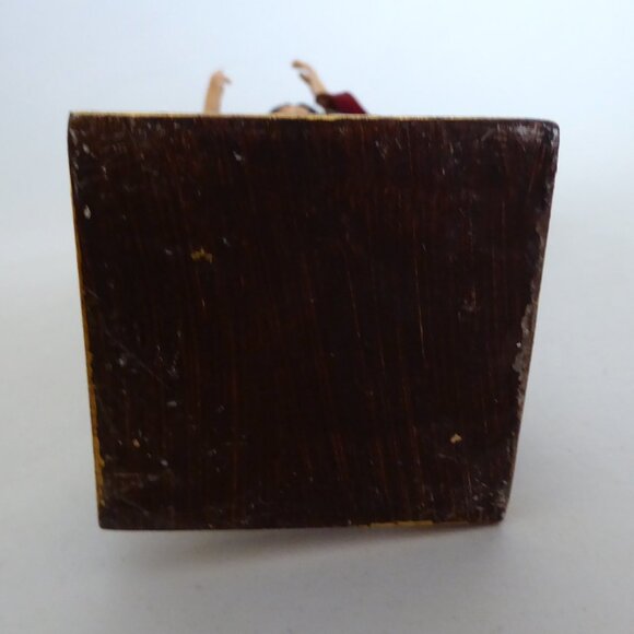 VINTAGE 19” CHRISTMAS ANGEL GOLD WINGS HOLIDAY FIGURE STATUE - Picture 12 of 16